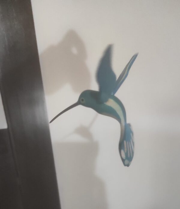 Colibrí de madera azul